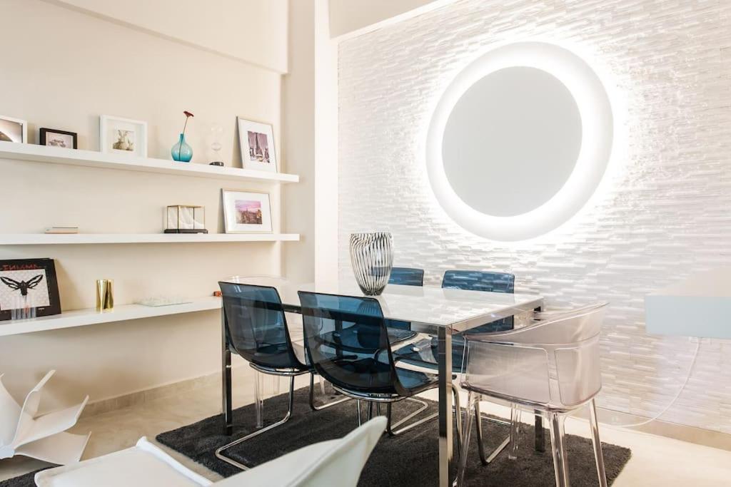 Lux Beach Apartment Vári Eksteriør bilde
