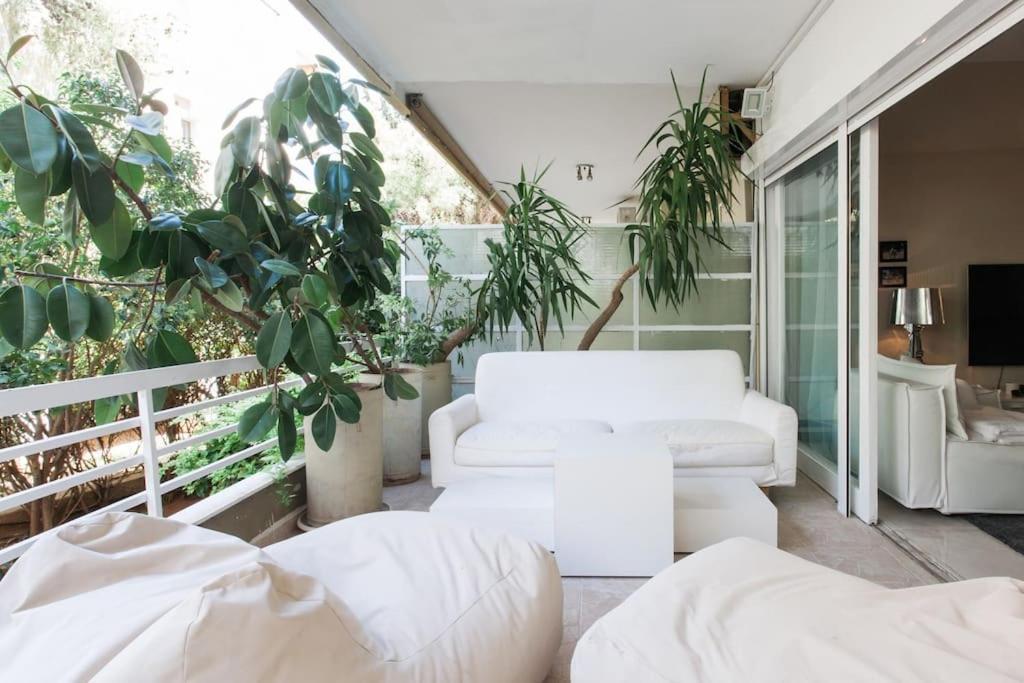 Lux Beach Apartment Vári Eksteriør bilde